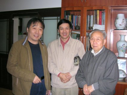 朱总经理和涂少波大师拜见“陶瓷泰斗”王锡良大师