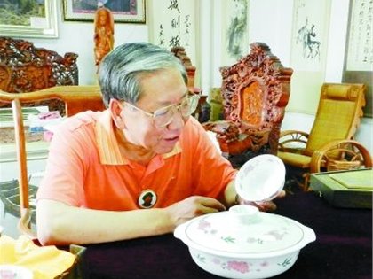 痴迷“毛瓷”30年的罗玉其