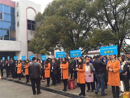 第三届中国陶瓷艺术大师实际操作考核今日在宜兴开评