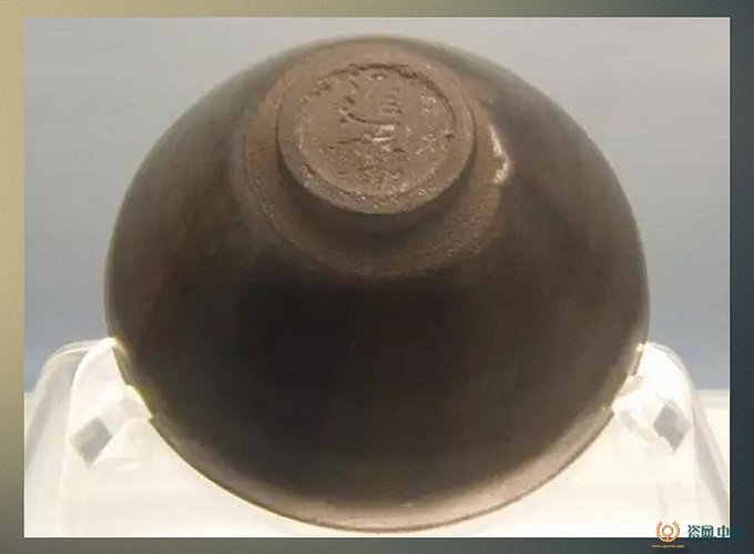 上海博物馆藏 "进琖"印款建盏