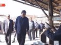 习近平总书记考察景德镇陶阳里历史文化街区，江西省工艺美术大师孙立新现场展示青花绘画技艺